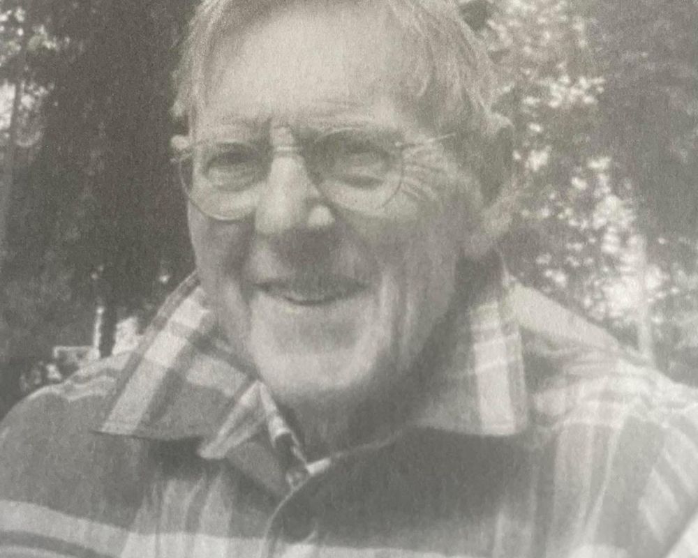 Overlijden Ton Kolsteeg – vinoloog, slijter en eredocent van de Wijnacademie